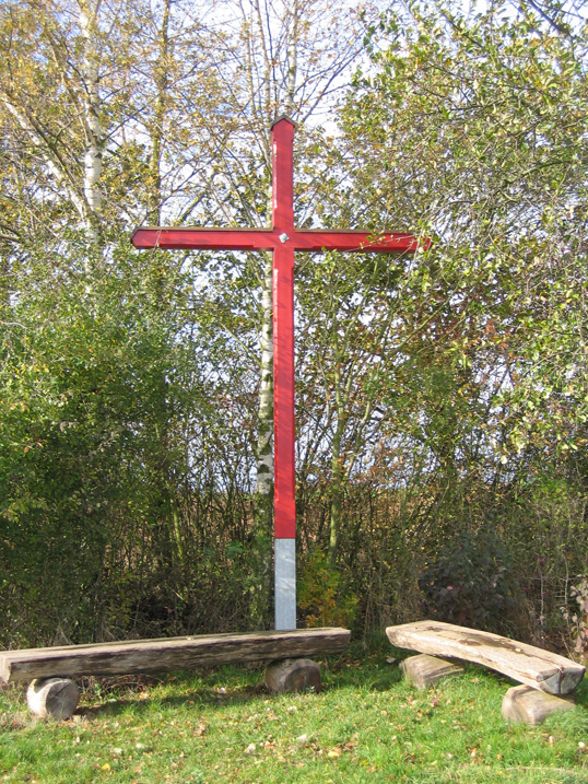 rotes Feldkreuz auf der Altmauerhöhe